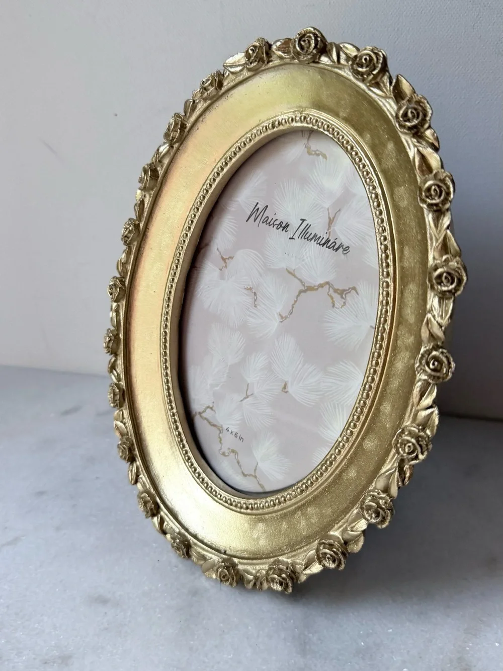 Maison Illuminée Gold Oval Floral Picture Frame 4”x6” photo
